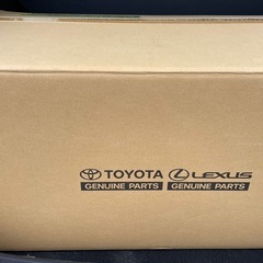 トヨタランクル　250 ヘッドライト左右セット　新品　　の画像