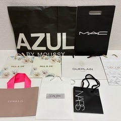 紙バッグ詰め合わせの画像