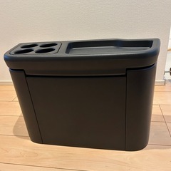 200系ハイエースリアコンソールボックス　　の画像