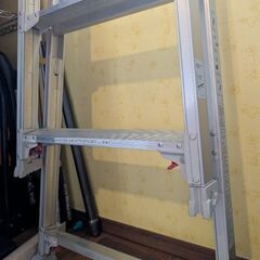階段用はしごの画像