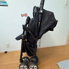 Cradle クレイドル ベビーカー La•Curun オート4輪 黒の画像