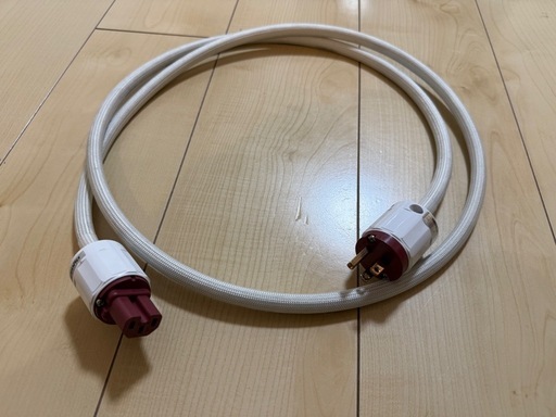 オヤイデ　小柳出電気商会 電源ケーブル 1.8m BLACKMAMBA-Σ V2