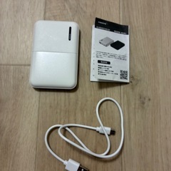 【HIDISC】コンパクトスリム急速充電モバイルバッテリー の画像