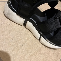 夏　サンダル　ブラック　厚底　の画像