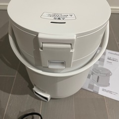 電気ポット2.2Lの画像