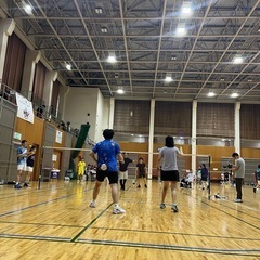 蕨市／朝霞市でバドミントンを一緒楽しみましょう！
