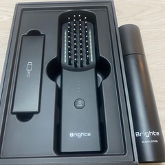 佐々木希　電気ブラシ　化粧水付きの画像