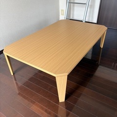 ニトリのテーブル　6/30まで出品