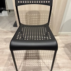 IKEA  アッデ　椅子
