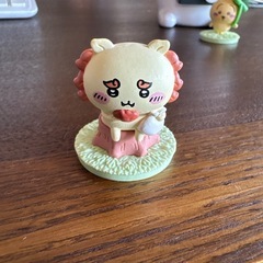 ちいかわ 撮りま～す! カメラ型ライト ハチワレとフィギュア２つの画像