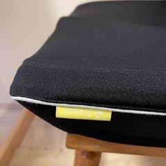 美品　西川　NISHIKAWA 骨盤姿勢サポートクッションセット Keeps ランバークッション　クッションの画像