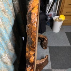 木の置物の画像