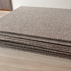 【美品】東リ　タイルカーペット　50x50cm 16枚の画像