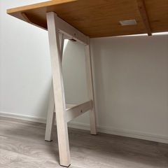 木製テーブル/デスクの画像