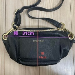 Calvin Klein ブラック ボディバッグの画像