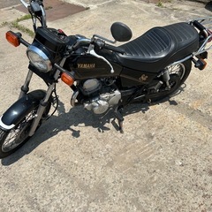 ヤマハ　SR125