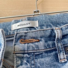 moussy デニム　ダメージの画像