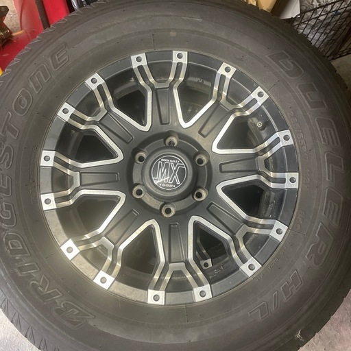 パジェロV78に履いていたアルミとタイヤ