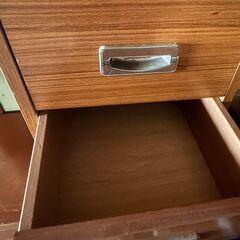 収納棚の画像
