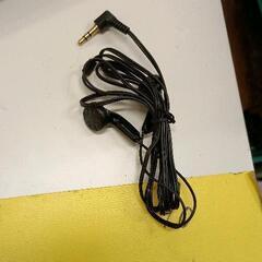 0627-022 【無料】 イヤホンの画像