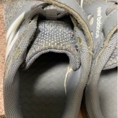 子供スニーカー　15.5の画像