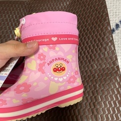 新品:アンパンマンの長靴の画像