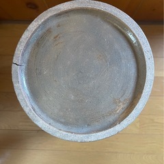 焼物　傘立て　傘入れ　壺　アイボリー　和柄の画像