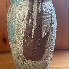 焼物　傘立て　傘入れ　壺　アイボリー　和柄の画像
