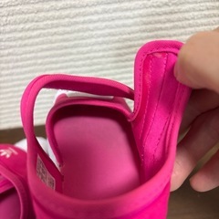14㎝　アディダス サンダルの画像