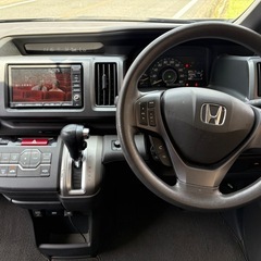 ステップワゴン　両側パワースライド　ナビ　フリップダウン　ETC スマートキー　の画像