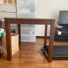 テーブルの画像