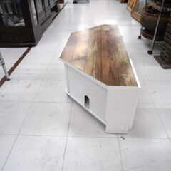 現状品 テレビ台 テレビボード 幅110x奥行45.5x高さ36cm TV台 ホワイト系 苫小牧西店の画像