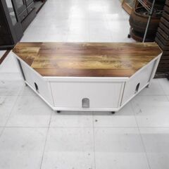 現状品 テレビ台 テレビボード 幅110x奥行45.5x高さ36cm TV台 ホワイト系 苫小牧西店の画像