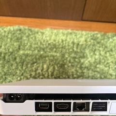 動作品　プレステ4 ホワイトの画像