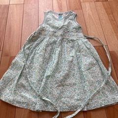 子供100 ワンピース4枚まとめ売りの画像