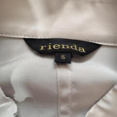 新品同様　rieoda  サテンジャケット　Sサイズの画像