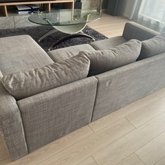 IKEA 3人掛けソファの画像