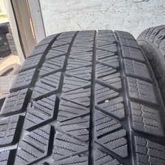 バリ山　BRIDGESTONE ブリヂストン　ブリジストン　DM-V3 225/65R17 スタッドレス　タイヤ　2020年製　ハリアー　ヴァンガード　などの画像