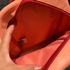 ピンクのバックの画像