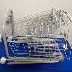 【中古美品】ランドリーバスケット　３段　キャスター付きの画像