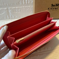 コーチ　アウトレット商品　長財布　レディースの画像
