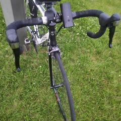2011 カレラ　ロードバイク　175cm　通勤、トレーニング　フレームサイズ56の画像