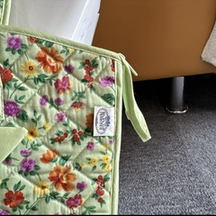 タイ　ナラヤ　花柄バッグ　トートバッグ　レッスンバッグの画像