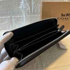 コーチ　アウトレット商品　新品　長財布の画像