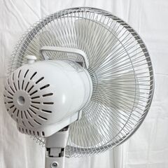 《お値下げしました》JT597 C;NET リビング扇風機 風量3段階 CFRC204 2018年製 通電動作OK 現状品 現地引き取りのみの画像