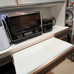 引渡し先決まりました。食器棚の画像