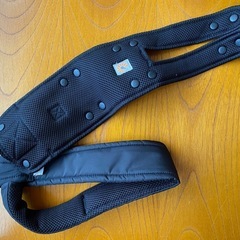ベビー　エルゴ　抱っこ紐　ジャンク品　バックル割れの画像