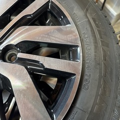 ブリヂストン  VRX3 スタッドレスタイヤ&アルミホイール トヨタ純正アルミホイール タイヤ2022年 14×5J オフセット35 PCD50の画像