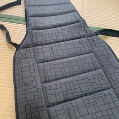 座席　クッション　tempurの画像