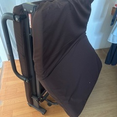 折りたたみベッドの画像